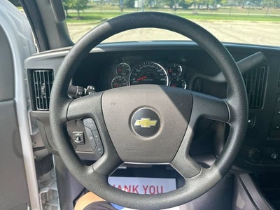 2025 Chevrolet Express Cargo WT