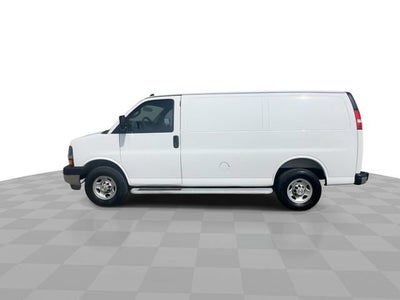 2025 Chevrolet Express Cargo WT