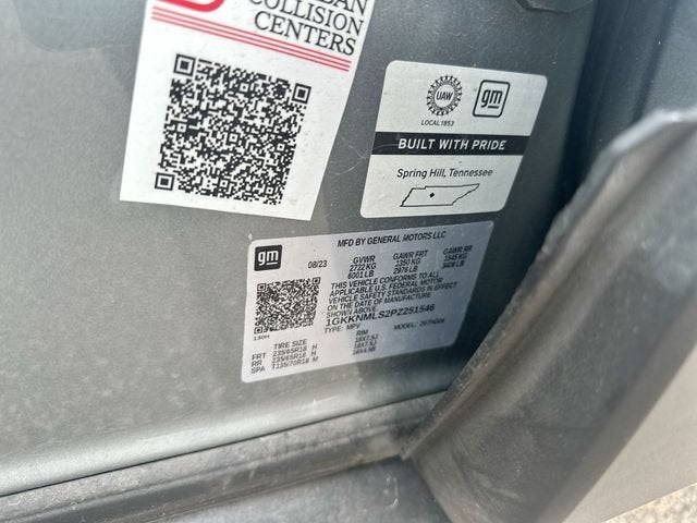 2023 GMC Acadia SLT