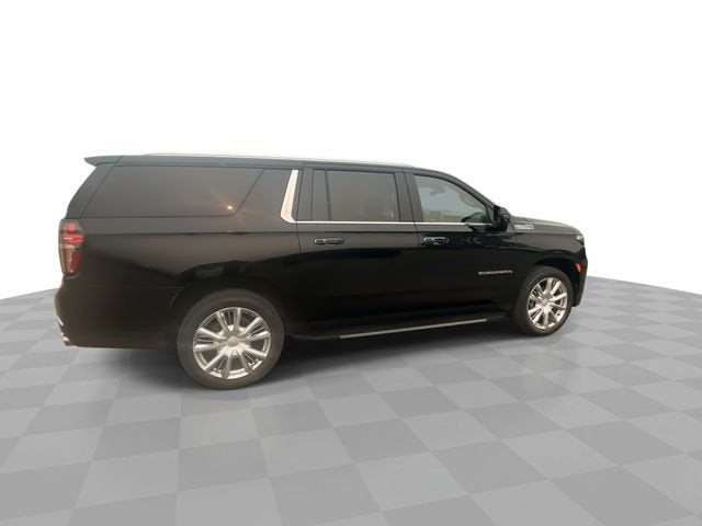 2021 Chevrolet Suburban High Country