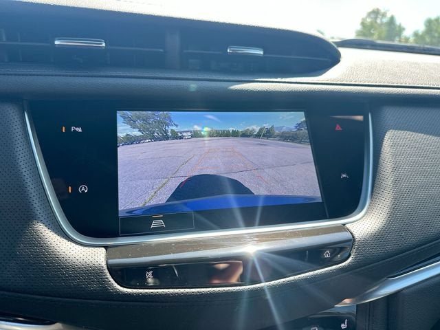 2024 Cadillac XT6 Luxury