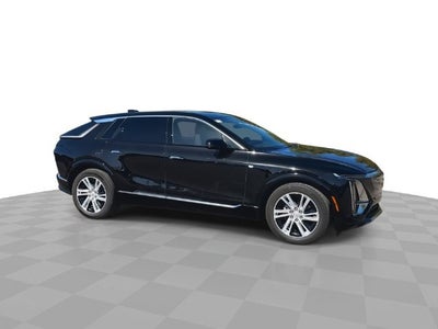 2024 Cadillac LYRIQ Tech