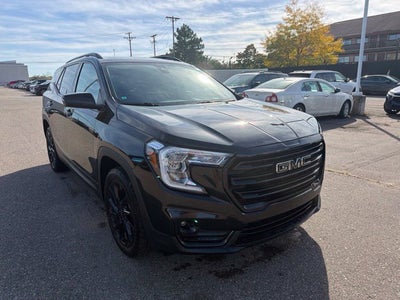 2024 GMC Terrain SLT