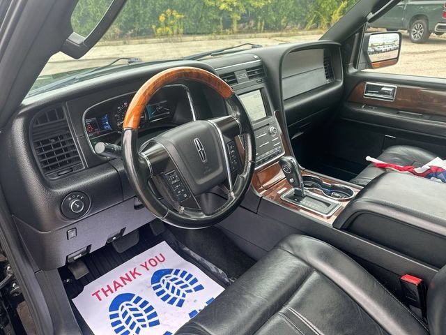 2016 Lincoln Navigator Select
