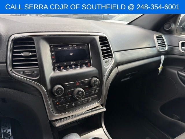 2020 Jeep Grand Cherokee Laredo E