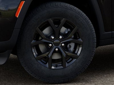 2026 Jeep Grand Cherokee Laredo Altitude