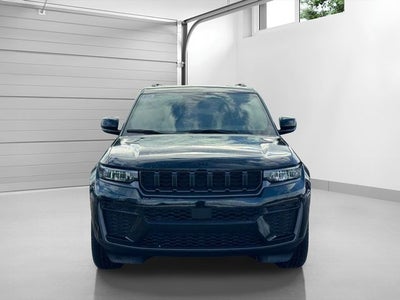 2026 Jeep Grand Cherokee Altitude 4x4