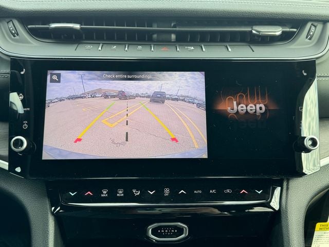 2026 Jeep Grand Cherokee Altitude