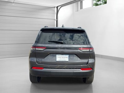 2026 Jeep Grand Cherokee Altitude