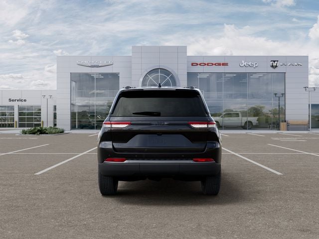 2026 Jeep Grand Cherokee Altitude