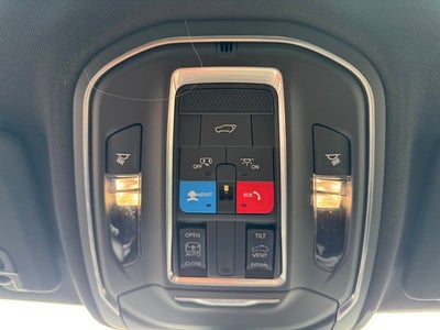 2026 Jeep Grand Cherokee Altitude