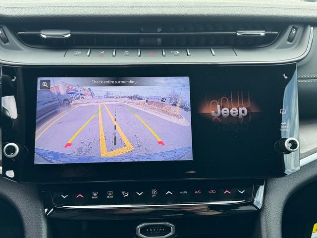 2026 Jeep Grand Cherokee Altitude