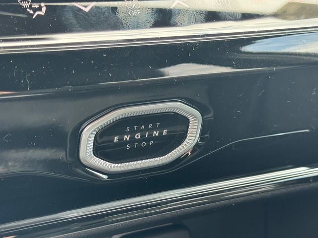 2026 Jeep Grand Cherokee Altitude