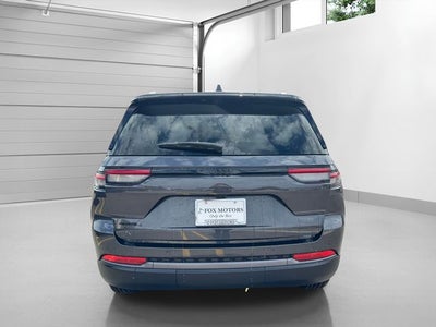 2026 Jeep Grand Cherokee Altitude