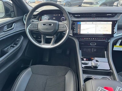 2026 Jeep Grand Cherokee Altitude