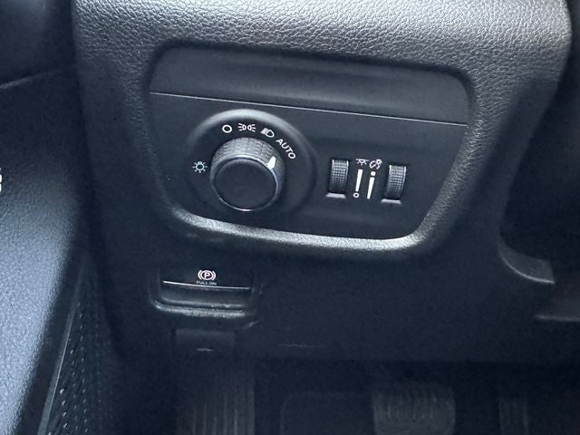 2026 Jeep Grand Cherokee Altitude