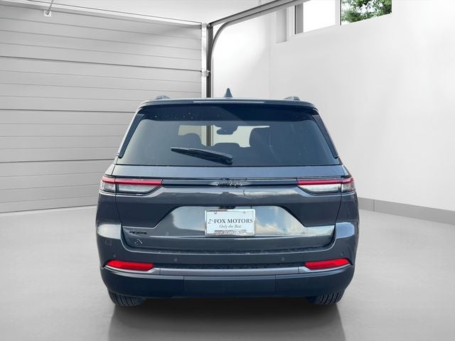 2026 Jeep Grand Cherokee Altitude
