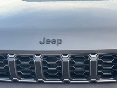 2026 Jeep Grand Cherokee Altitude