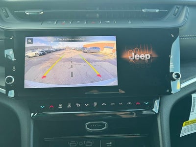 2026 Jeep Grand Cherokee Altitude