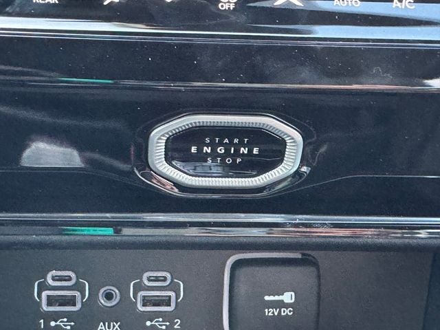 2026 Jeep Grand Cherokee Altitude