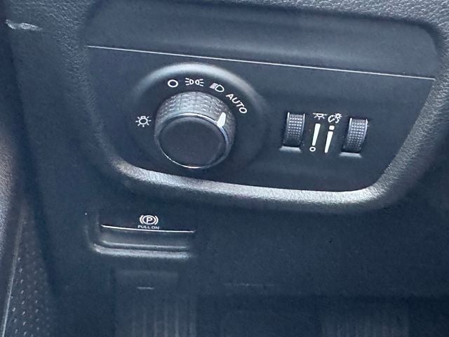 2026 Jeep Grand Cherokee Altitude