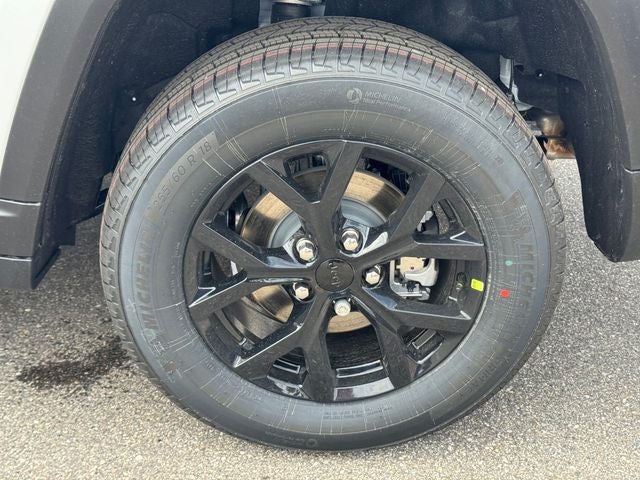 2026 Jeep Grand Cherokee Altitude