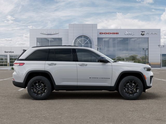 2026 Jeep Grand Cherokee Altitude