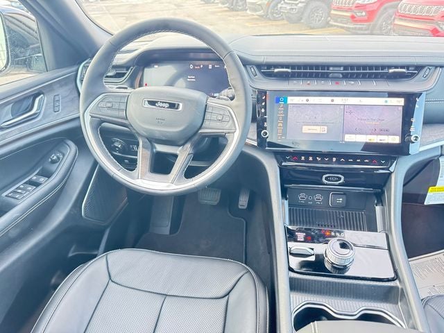 2026 Jeep Grand Cherokee Limited Reserve