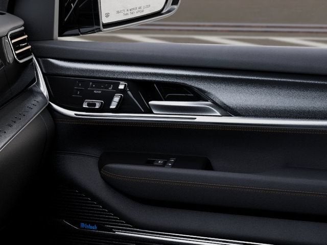 2026 Jeep Grand Wagoneer L Summit Reserve