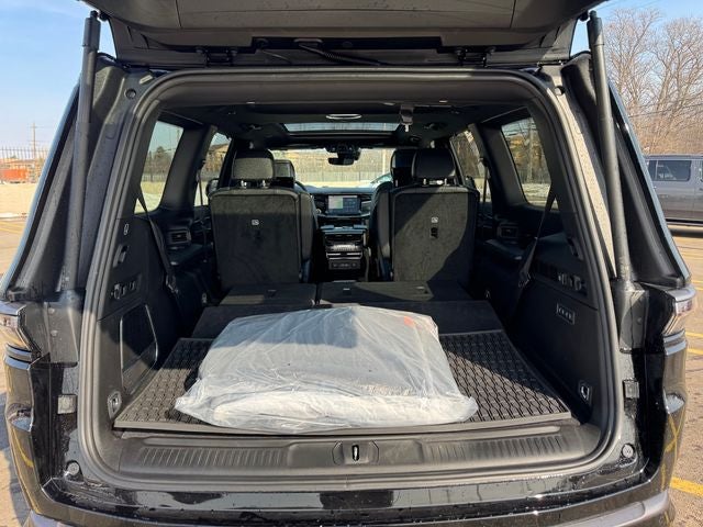 2026 Jeep Grand Wagoneer Limited Reserve