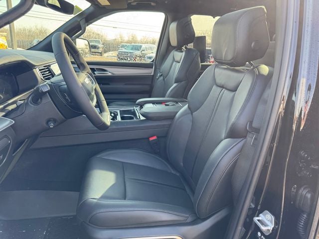 2026 Jeep Grand Wagoneer Limited Reserve