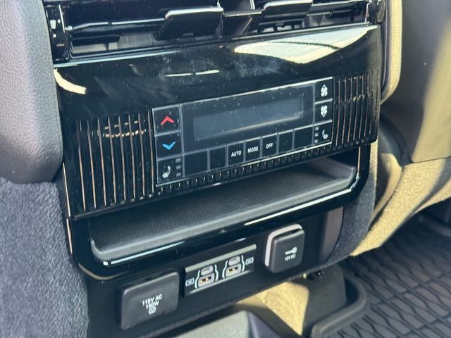 2026 Jeep Grand Wagoneer Limited Reserve