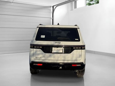 2026 Jeep Grand Wagoneer Limited Altitude