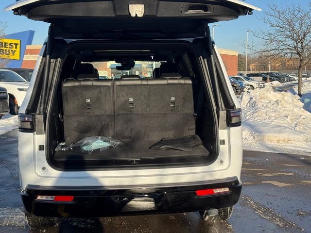 2026 Jeep Grand Wagoneer Limited Altitude