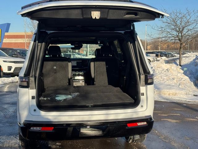 2026 Jeep Grand Wagoneer Limited Altitude