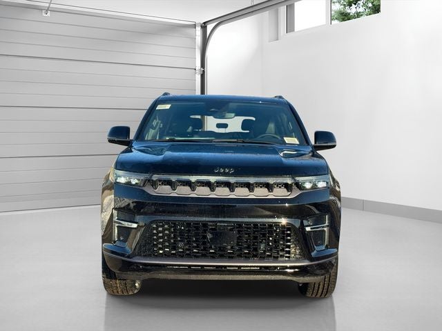 2026 Jeep Grand Wagoneer Limited Altitude