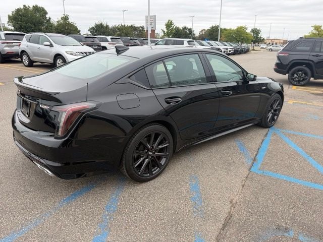 2022 Cadillac CT5 V-Series