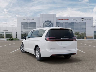 2027 Chrysler Pacifica Select