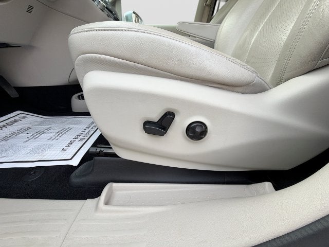 2017 Chrysler Pacifica Touring L Plus