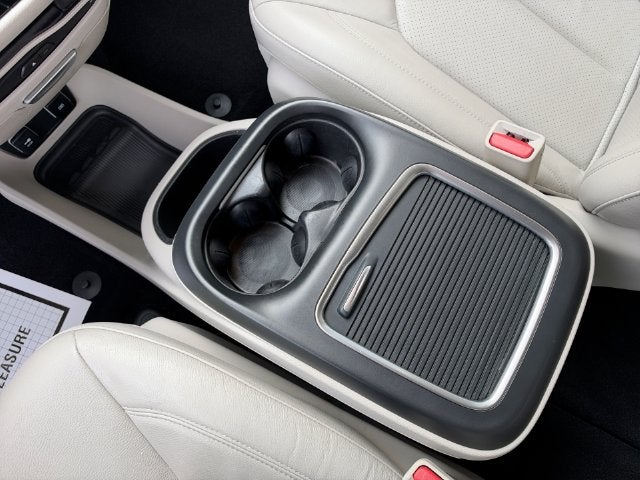 2017 Chrysler Pacifica Touring L Plus