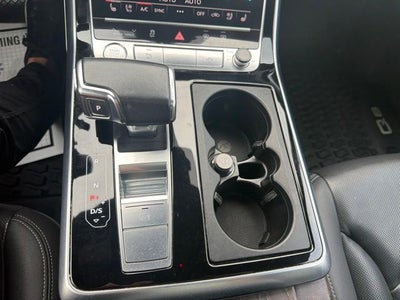 2020 Audi Q8 55 Prestige quattro